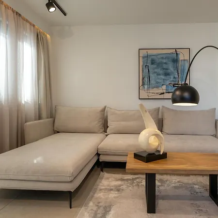 Elektra Roof Apartamento Calamata